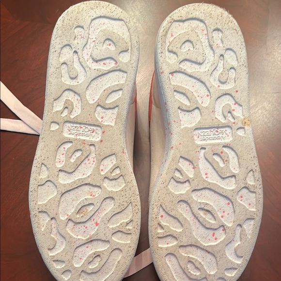 Alexander McQueen Women's Pink and Cream Sneakers - Picture 8 of 8